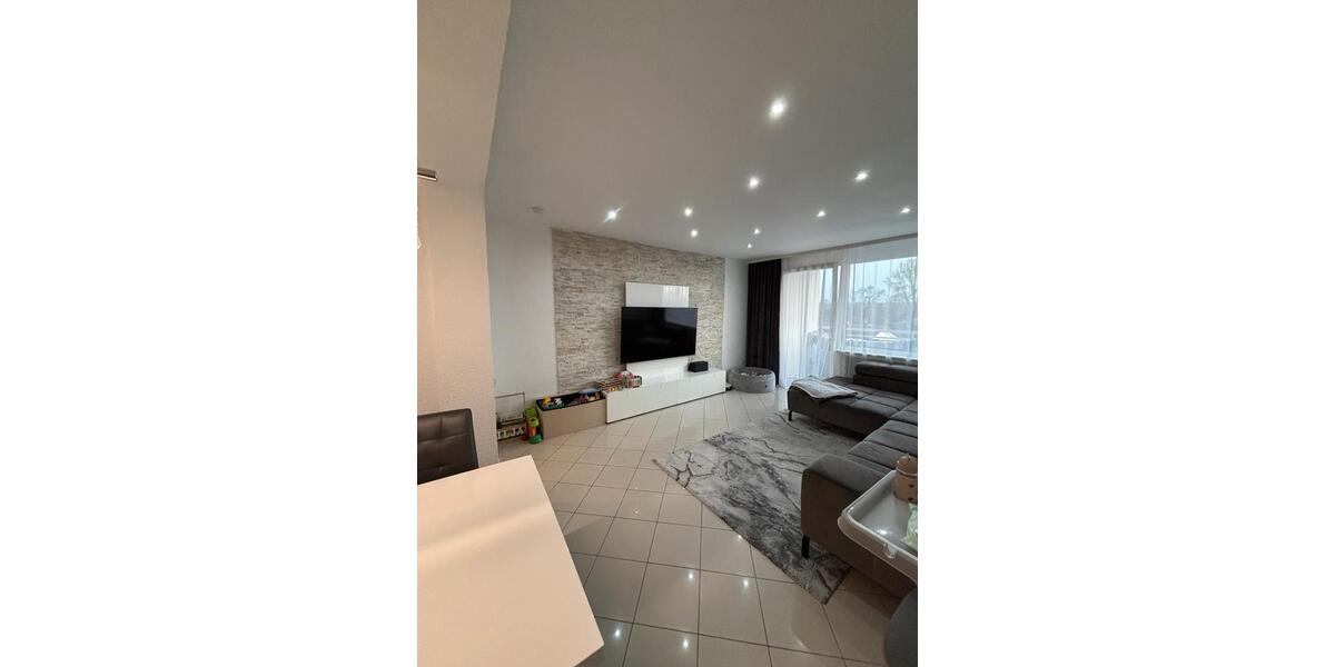 Dachgeschoßwohnung Essen Stadtbezirk VI - 3 Zimmer, 70 m&sup2;, 120.000&euro; | Angebot:27196436