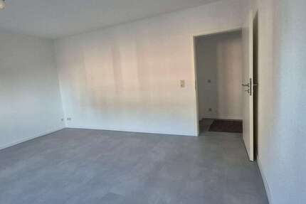 Wohnung Duisburg - 3 Zimmer, 83 m&sup2;, 615&euro; | Angebot:25541470