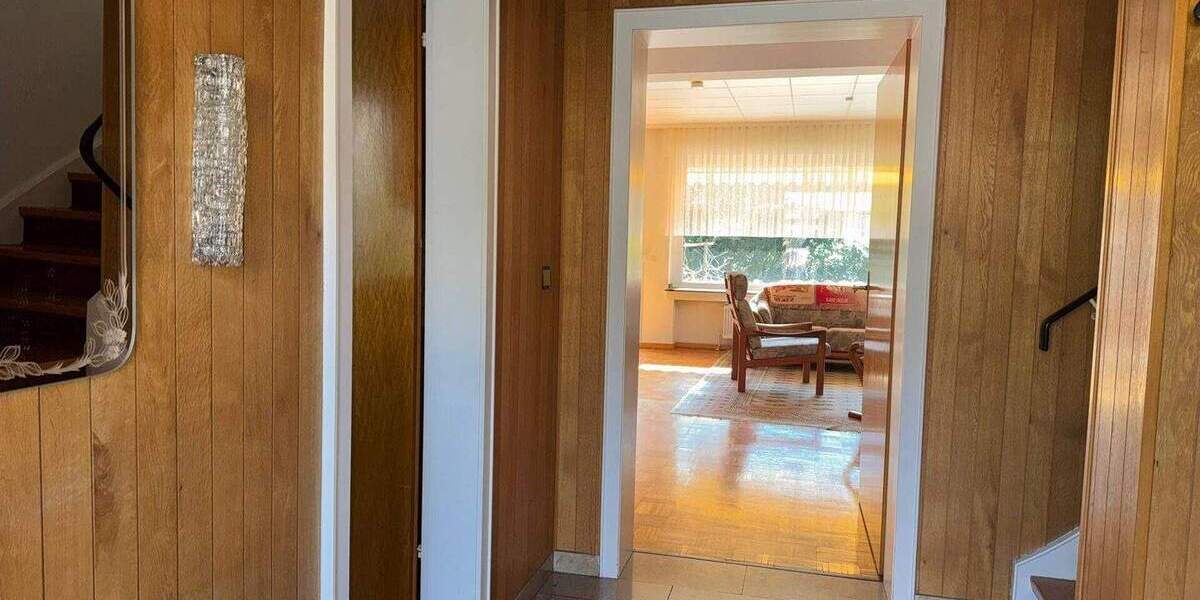 Reihenmittelhaus Krefeld Inrath/Kliedbruch - 4 Zimmer, 110 m&sup2;, 328.000&euro; | Angebot:25879795