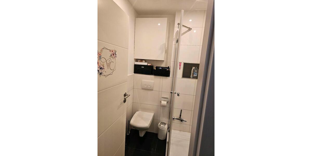 Etagenwohnung Erkrath - 3.5 Zimmer, 83 m&sup2;, 240.000&euro; | Angebot:27443426
