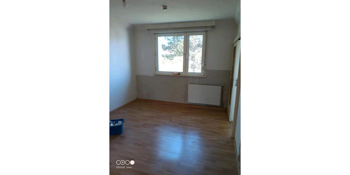 Etagenwohnung Krefeld Gellep-Stratum - 2.5 Zimmer, 50 m&sup2;, 110.000&euro; | Angebot:26966052