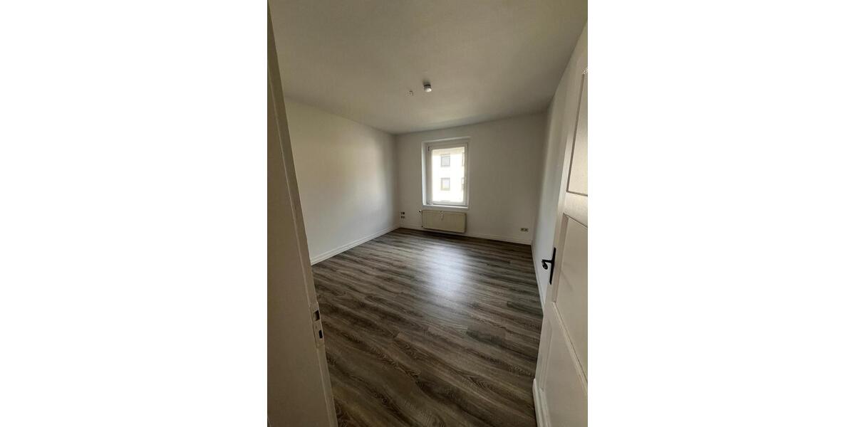 Etagenwohnung Krefeld Dießem - 2 Zimmer, 39 m&sup2;, 625&euro; | Angebot:25368087