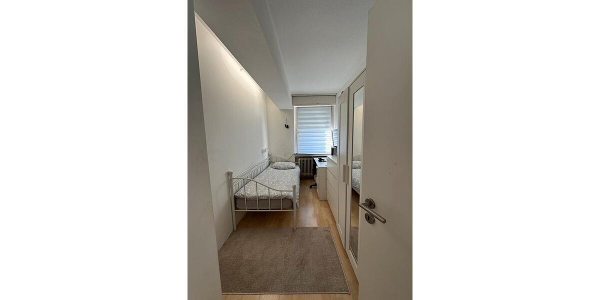 Erdgeschoßwohnung Remscheid - 4 Zimmer, 89 m&sup2;, 250.000&euro; | Angebot:24776634