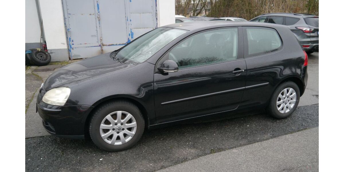 VW Golf 90.000 km 2.990 &euro; Wuppertal 42329