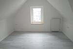 Dachgeschoßwohnung Solingen Wald - 2 Zimmer, 78 m&sup2;, 650&euro; | Angebot:27553825