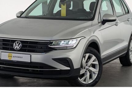 VW Tiguan 49.990 km 28.360 &euro; Düsseldorf 40599