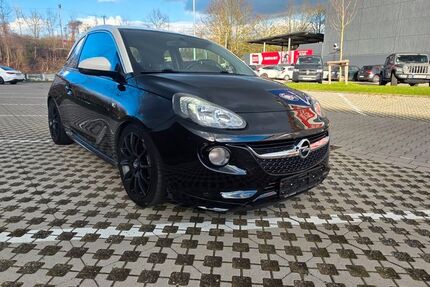 Opel Adam 117.000 km 5.590 &euro; Essen 45145