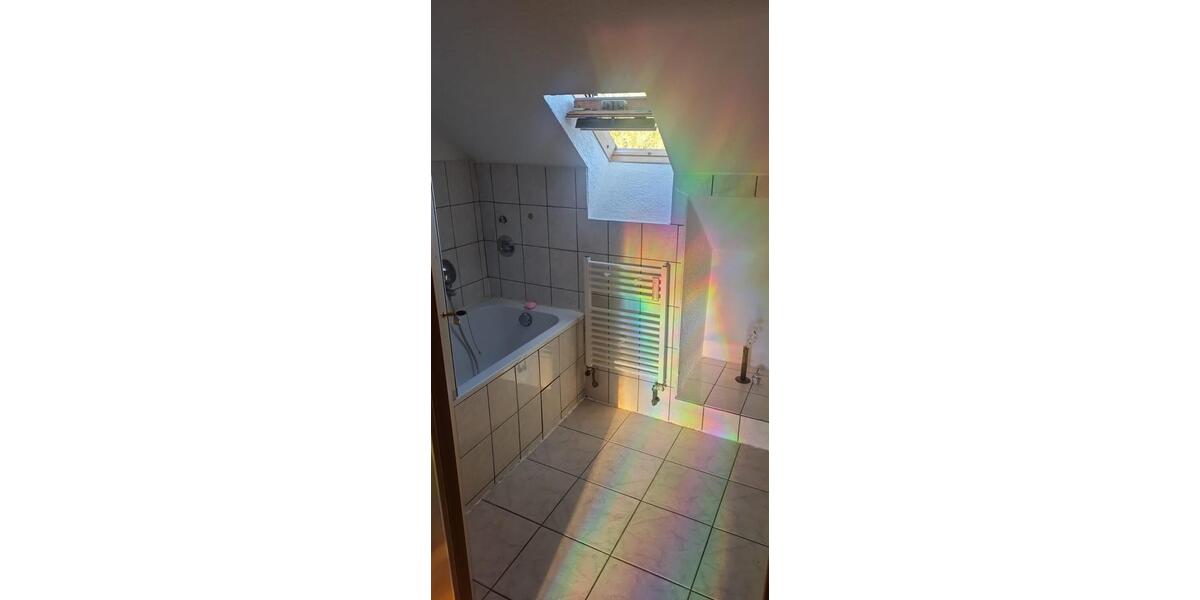 Etagenwohnung Duisburg Laar - 5 Zimmer, 110 m&sup2;, 1.300&euro; | Angebot:25408466