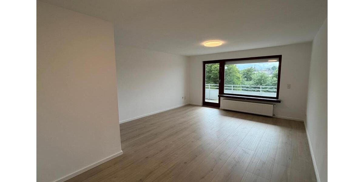 Etagenwohnung Remscheid Lüttringhausen - 2 Zimmer, 66 m&sup2;, 158.000&euro; | Angebot:26614311