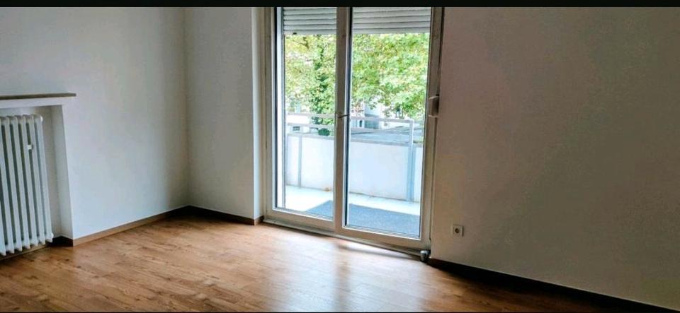 Etagenwohnung Solingen - 3 Zimmer, 80 m&sup2;, 199.000&euro; | Angebot:24836986