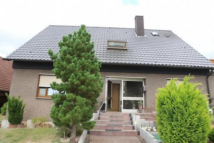 Haus Essen Stadtbezirk VII - 11 Zimmer, 280 m&sup2;, 799.000&euro; | Angebot:27156474