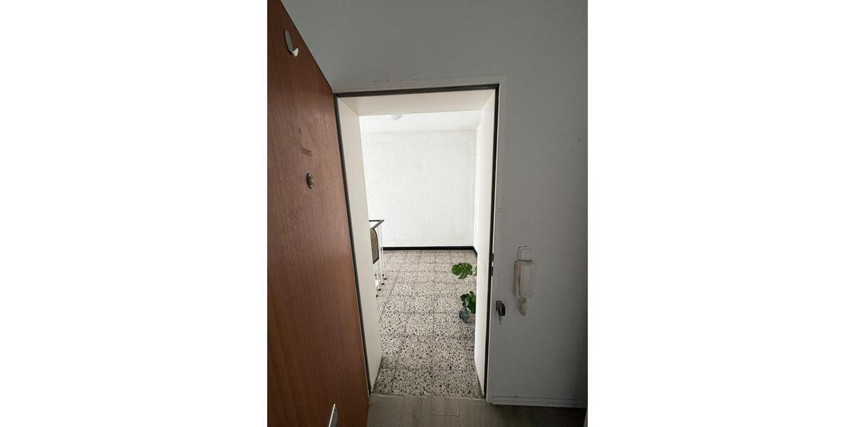 Etagenwohnung Duisburg Hamborn - 2 Zimmer, 60 m&sup2;, 750&euro; | Angebot:27541591