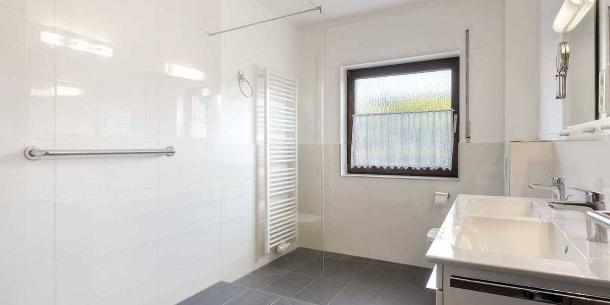 Einfamilienhaus Ratingen West - 4 Zimmer, 140 m&sup2;, 624.400&euro; | Angebot:26540803