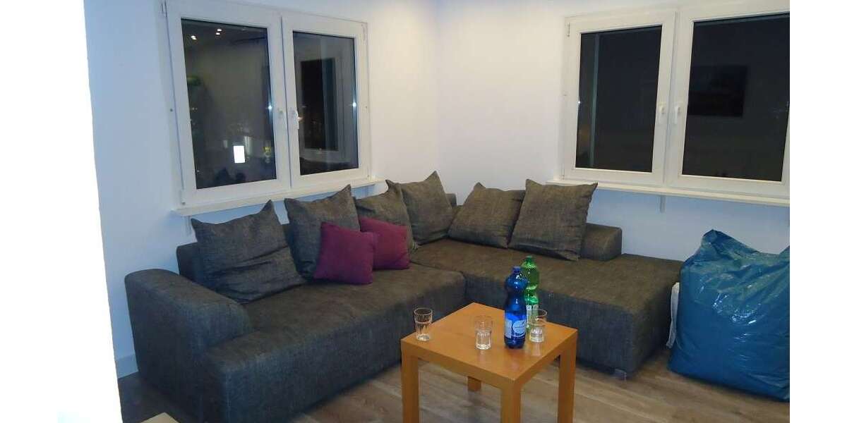 Etagenwohnung Langenfeld (Rheinland) - 2 Zimmer, 50 m&sup2;, 550&euro; | Angebot:26555240
