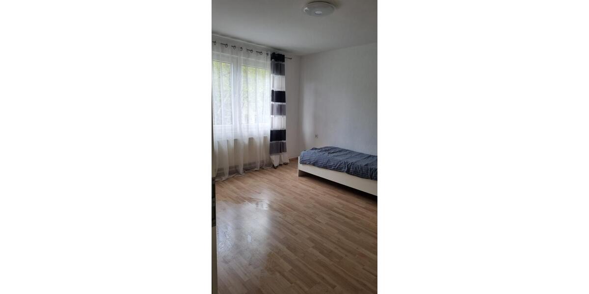 Etagenwohnung Duisburg Hamborn - 1 Zimmer, 51 m&sup2;, 620&euro; | Angebot:27532808