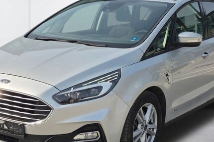 Ford S-Max 106.200 km 16.499 &euro; Willich 47877