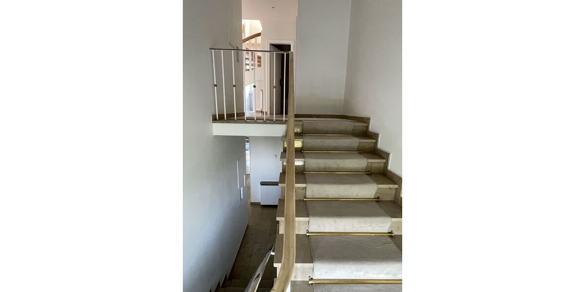 Beste Lage in Oberkassel mit Traumblick auf den Rhein - Maisonettenwohnung Düsseldorf Oberkassel | Angebot:26964483