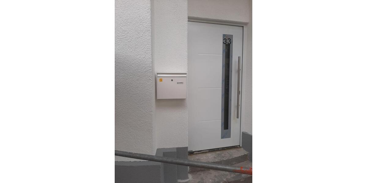 Dachgeschoßwohnung Krefeld Cracau - 5 Zimmer, 114 m&sup2;, 65.000&euro; | Angebot:27198845