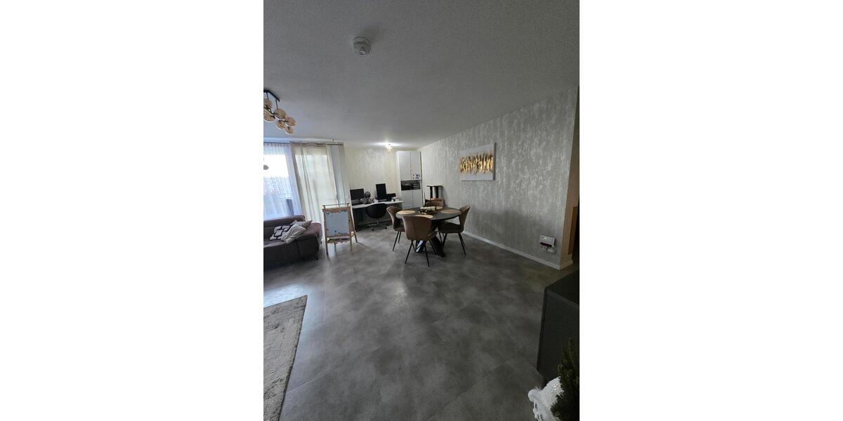 Etagenwohnung Ratingen Tiefenbroich - 3 Zimmer, 92 m&sup2;, 300.000&euro; | Angebot:26517243