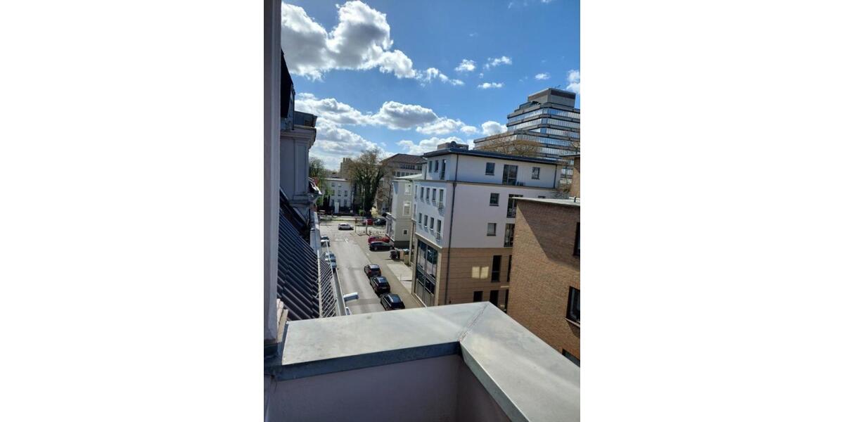 Dachgeschoßwohnung Duisburg Duisburg-Mitte - 2 Zimmer, 52 m&sup2;, 450&euro; | Angebot:25907522