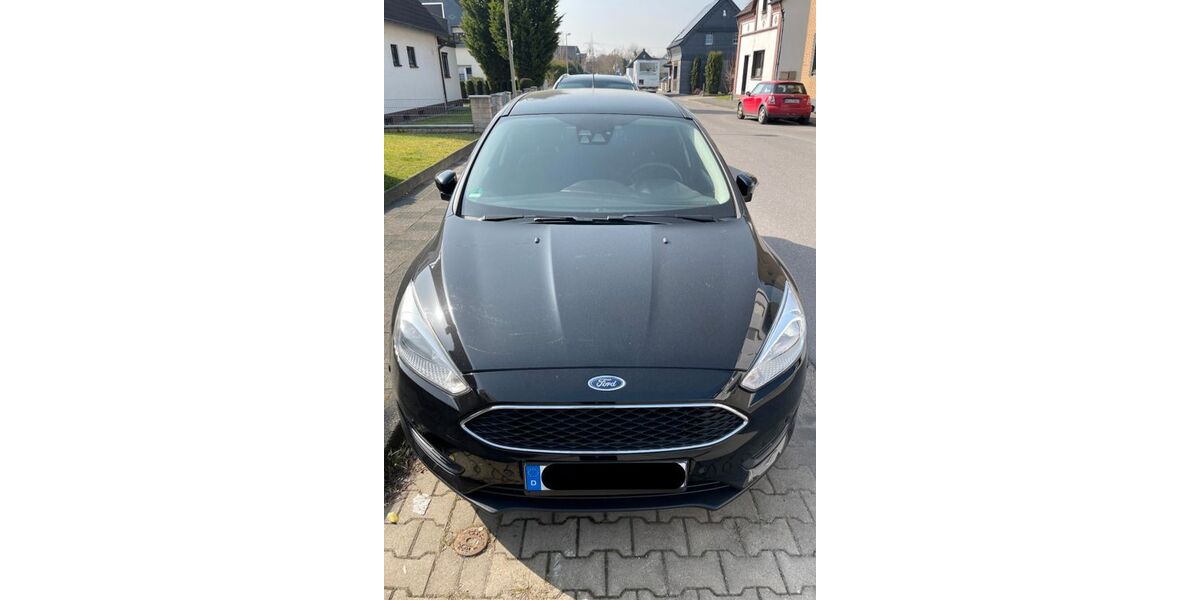 Ford Focus 143.100 km 8.400 &euro; Langenfeld 40764
