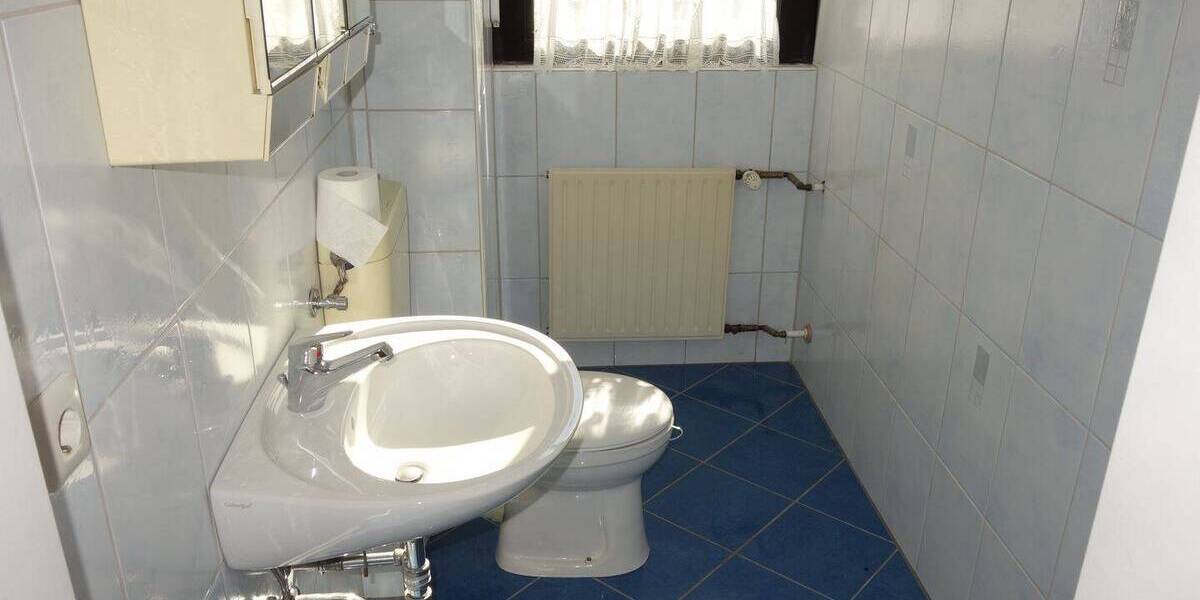 Mehrfamilienhaus, Wohnhaus Düsseldorf Hubbelrath - 7 Zimmer, 237 m&sup2;, 870.000&euro; | Angebot:25727994