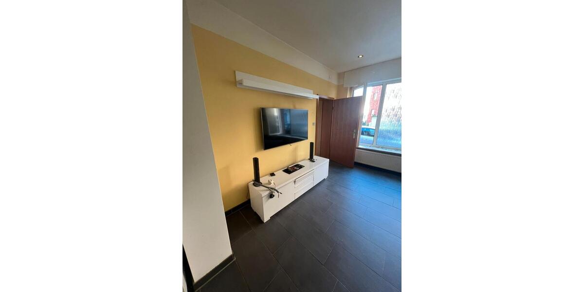 Einfamilienhaus Duisburg Mittelmeiderich - 3.5 Zimmer, 192 m&sup2;, 325.000&euro; | Angebot:27200480