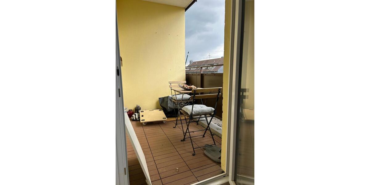 Etagenwohnung Essen Stadtbezirk VIII - 1 Zimmer, 40 m&sup2;, 790&euro; | Angebot:25861329