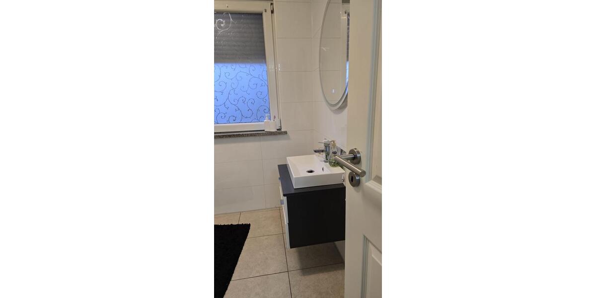 Erdgeschoßwohnung Remscheid Lüttringhausen - 5 Zimmer, 173 m&sup2;, 369.000&euro; | Angebot:27198841
