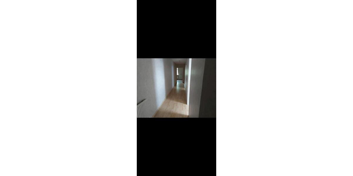 Dachgeschoßwohnung Duisburg Hamborn - 3 Zimmer, 85 m&sup2;, 800&euro; | Angebot:25136940