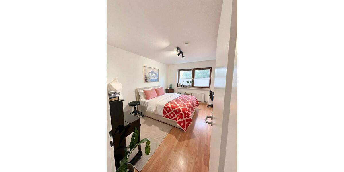 Etagenwohnung Krefeld Bockum - 2 Zimmer, 64 m&sup2;, 239.000&euro; | Angebot:25804147