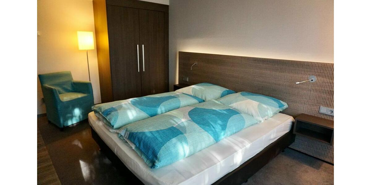 Erdgeschoßwohnung Düsseldorf Stadtbezirk 3 - 1 Zimmer, 24 m&sup2;, 1.100&euro; | Angebot:25616644