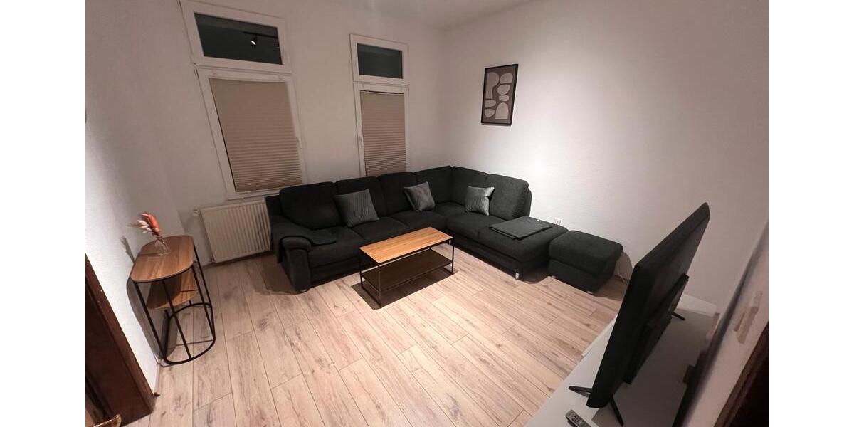 Erdgeschoßwohnung Remscheid Lüttringhausen - 3 Zimmer, 75 m&sup2;, 1.100&euro; | Angebot:26035003