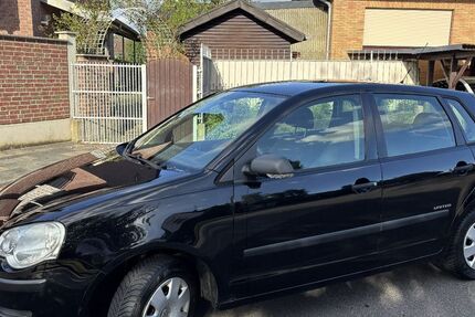 VW Polo 147.000 km 2.300 &euro; Neuss 41470