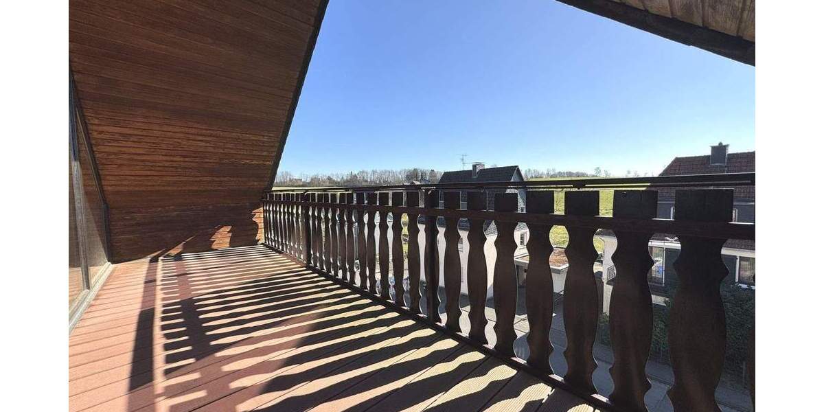 Reihenmittelhaus Burscheid - 6 Zimmer, 122 m&sup2;, 395.000&euro; | Angebot:25686259