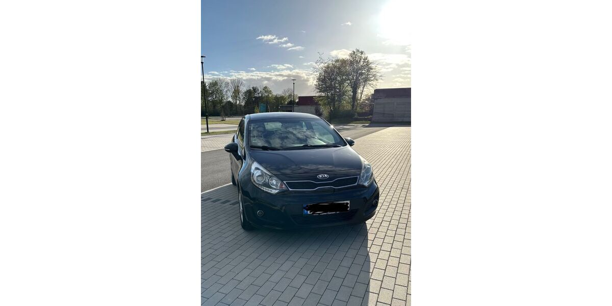 Kia Rio 153.500 km 3.990 &euro; Moers 47441