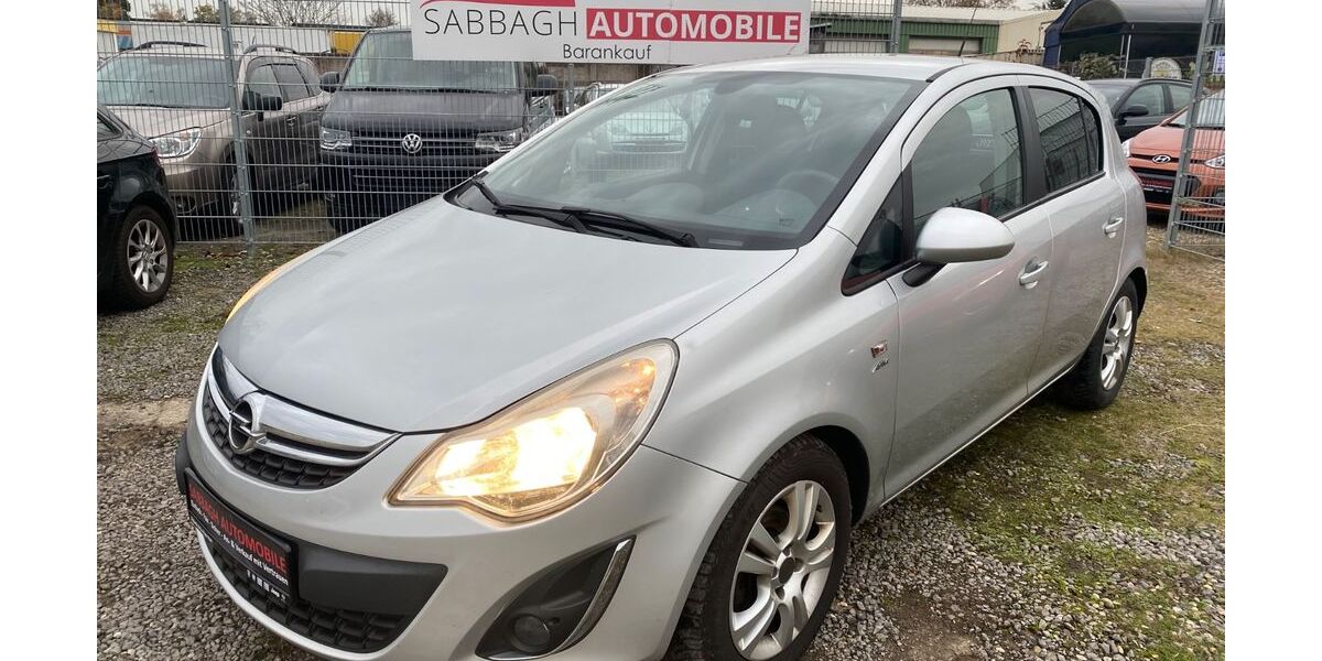 Opel Corsa 151.000 km 3.590 &euro; Düsseldorf 40231