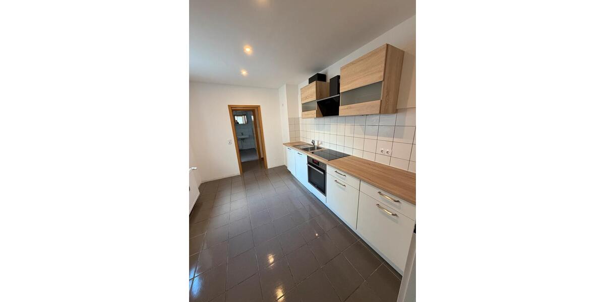 Erdgeschoßwohnung Oberhausen - 2.5 Zimmer, 79 m&sup2;, 800&euro; | Angebot:25947635