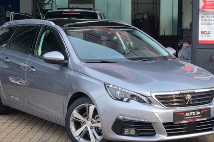 Peugeot 308 45.000 km 12.990 &euro; Neuss 41462