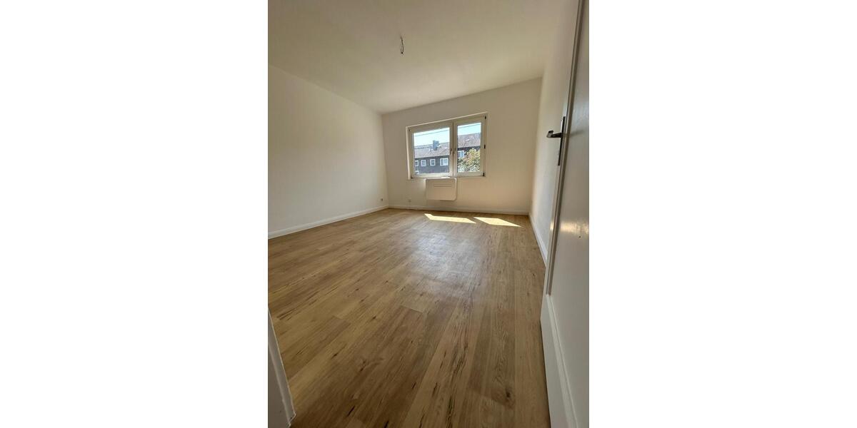 Etagenwohnung Wuppertal Sedansberg - 2 Zimmer, 61 m&sup2;, 600&euro; | Angebot:25887568