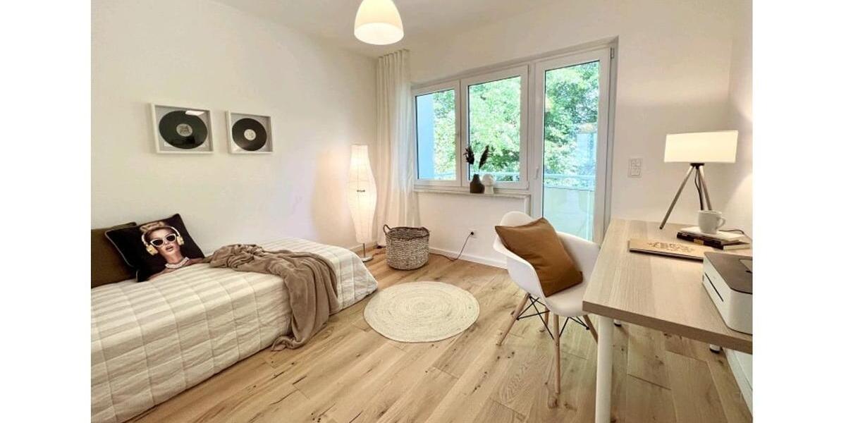 Etagenwohnung Düsseldorf Stadtbezirk 5 - 4 Zimmer, 100 m&sup2;, 2.020&euro; | Angebot:27532811