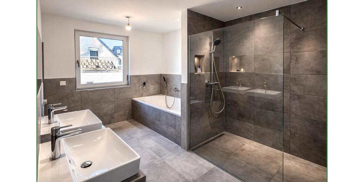 Etagenwohnung Burscheid - 3 Zimmer, 102 m&sup2;, 1.488&euro; | Angebot:24759751