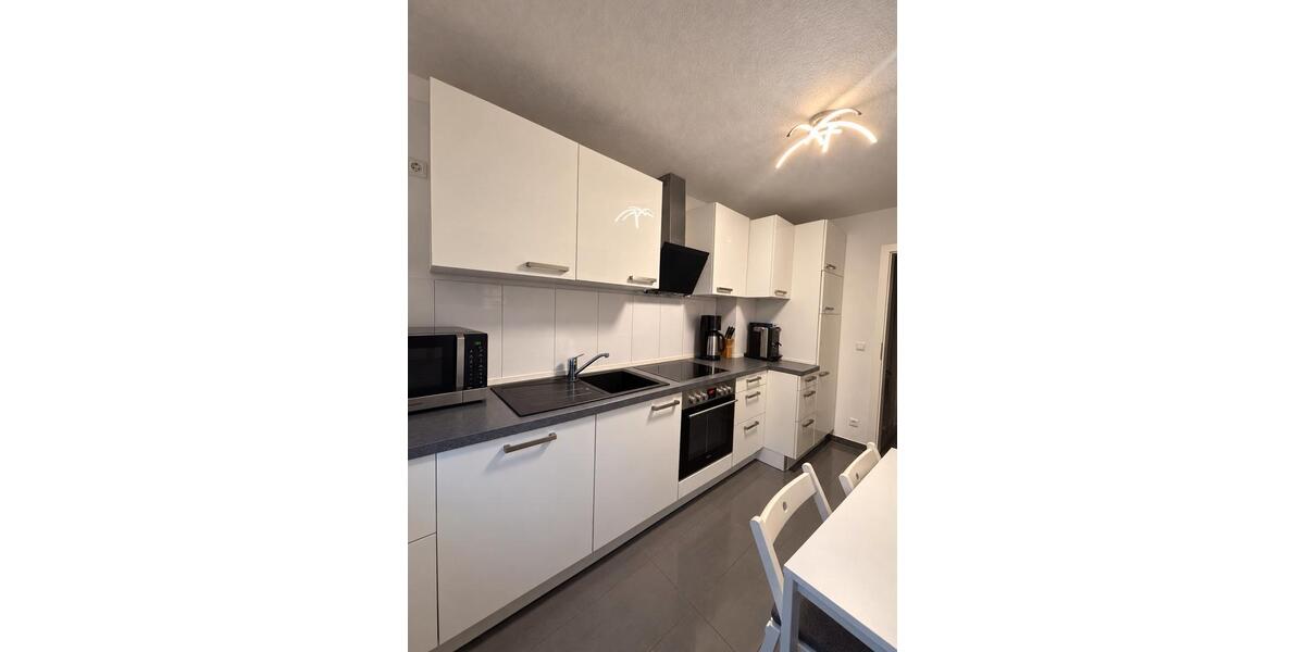 Etagenwohnung Duisburg Duisburg-Mitte - 3 Zimmer, 62 m&sup2;, 750&euro; | Angebot:27544575