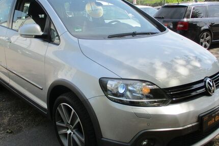 VW Golf 144.960 km 8.850 &euro; Essen 45326