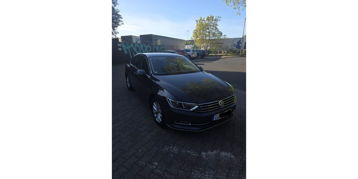 VW Passat 145.000 km 17.200 &euro; Düsseldorf 40225