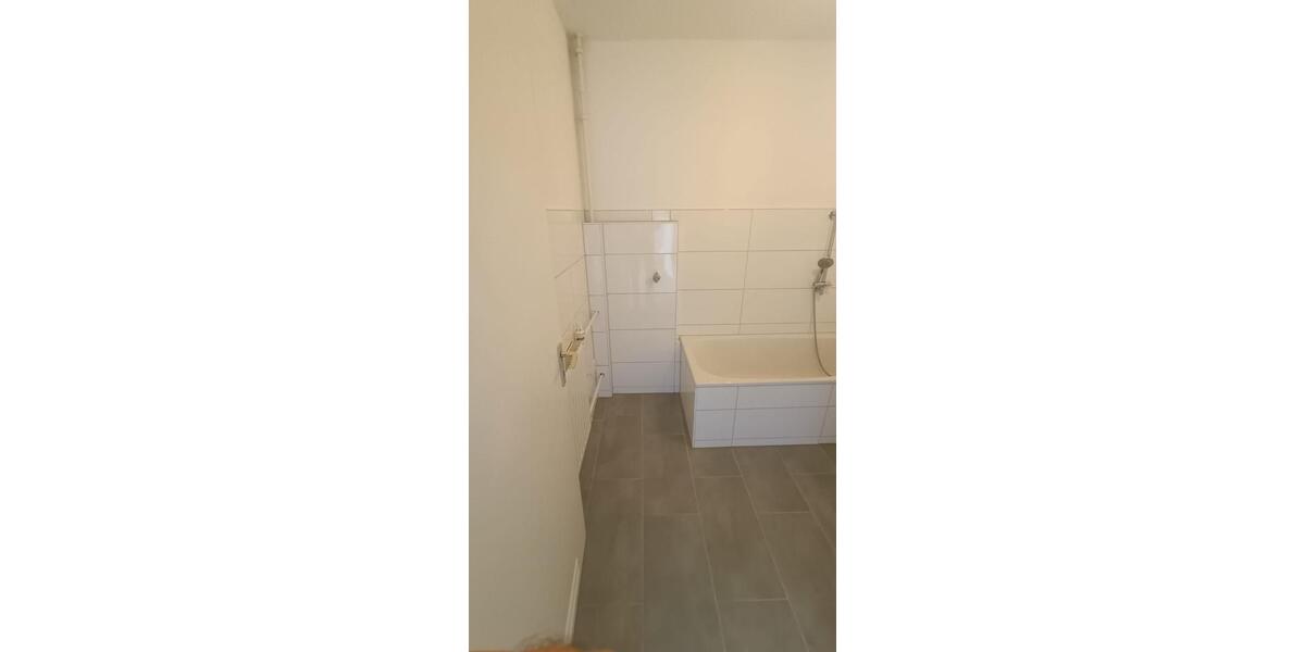 Etagenwohnung Duisburg Essenberg - 2 Zimmer, 67 m&sup2;, 480&euro; | Angebot:25145503