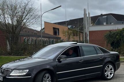 VW Phaeton 274.750 km 4.888 &euro; Düsseldorf 40595
