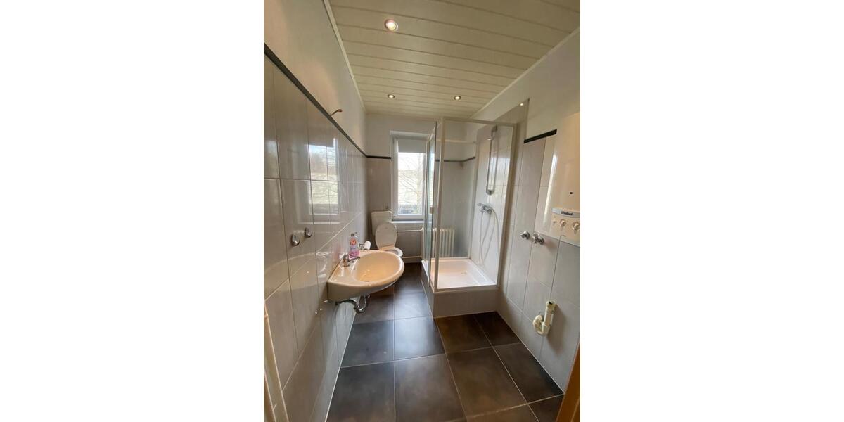 Etagenwohnung Duisburg Mittelmeiderich - 1 Zimmer, 68 m&sup2;, 99.000&euro; | Angebot:26036451