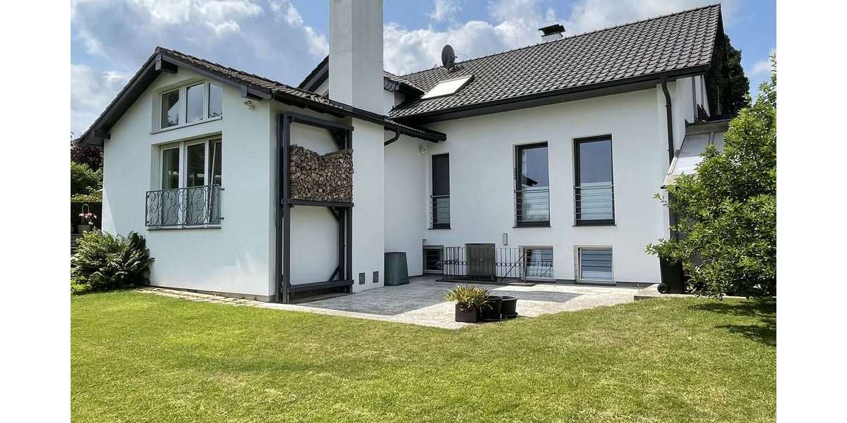 Etagenwohnung Mettmann - 6 Zimmer, 180 m&sup2;, 2.500&euro; | Angebot:25414982