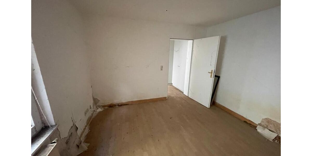 Erdgeschoßwohnung Düsseldorf Stadtbezirk 3 - 3 Zimmer, 33 m&sup2;, 666&euro; | Angebot:25308664